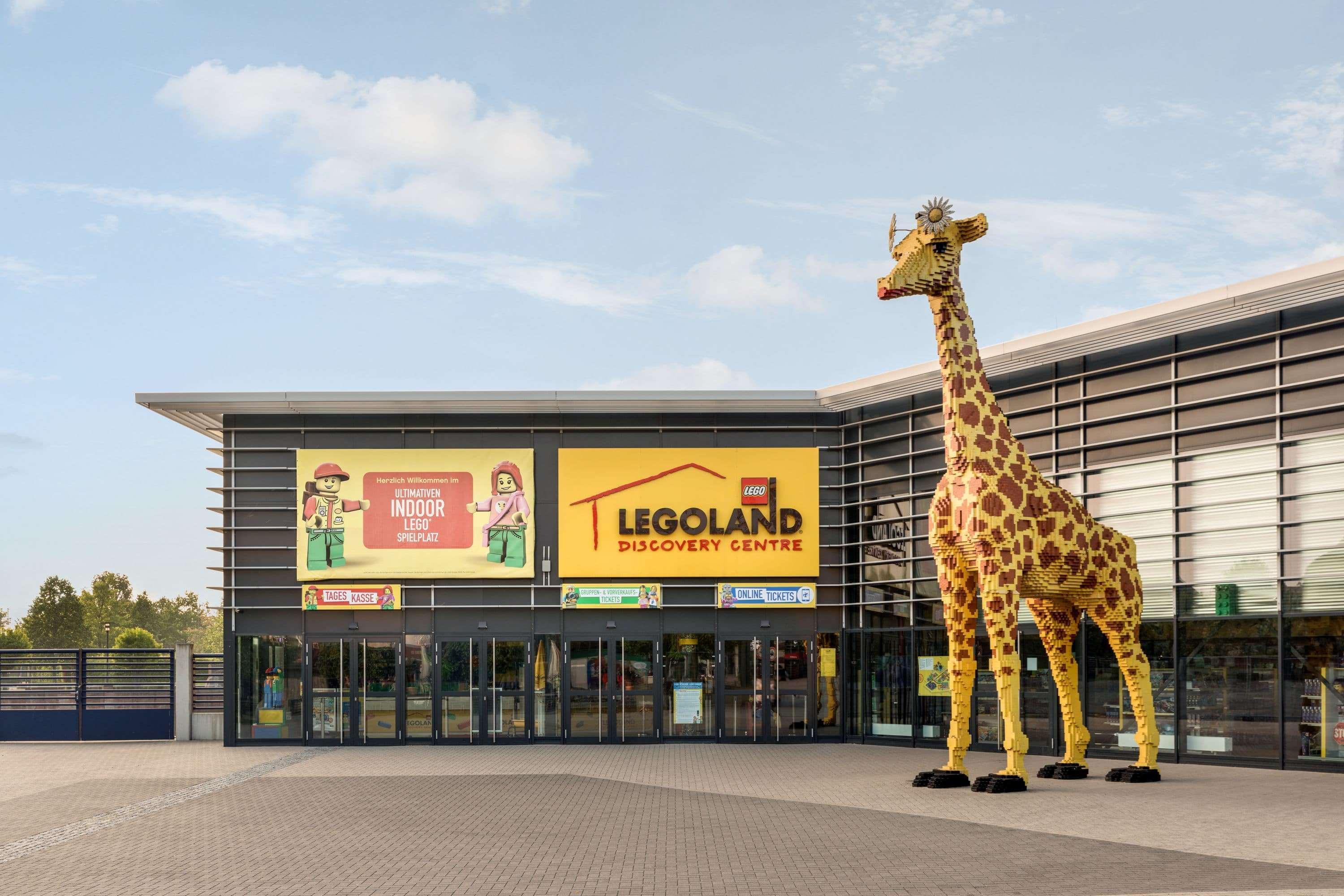 Hotel Super 8 By Wyndham Oberhausen Am Centro Esterno foto